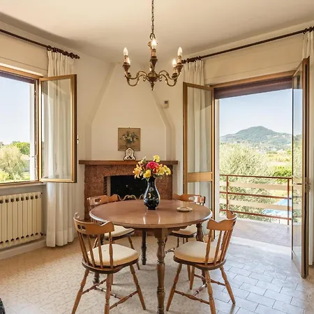 Apartment Casa Delle Querce Lucca