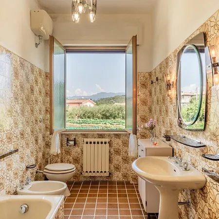 Casa Delle Querce * Lucca